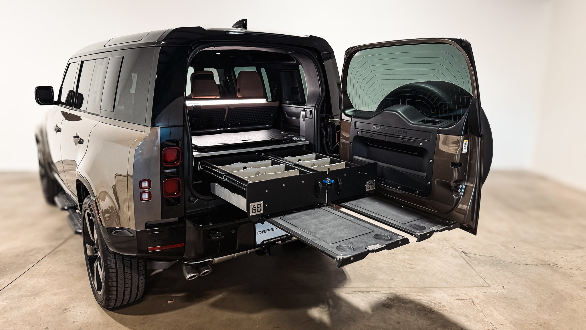 defender rear drawers